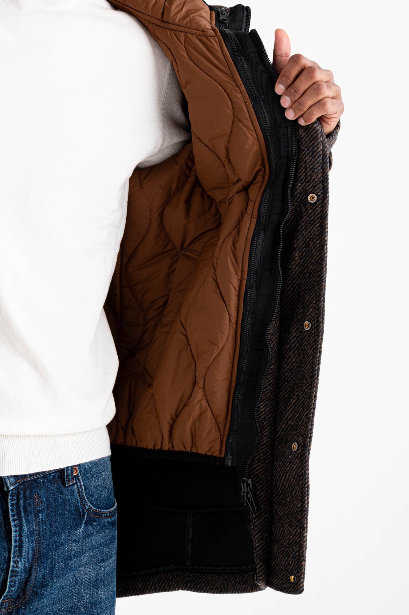 Cappotto corto con cappuccio