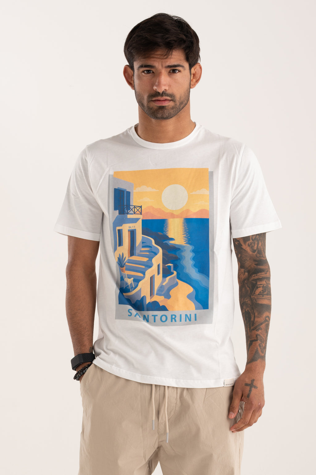 Tee Santorini