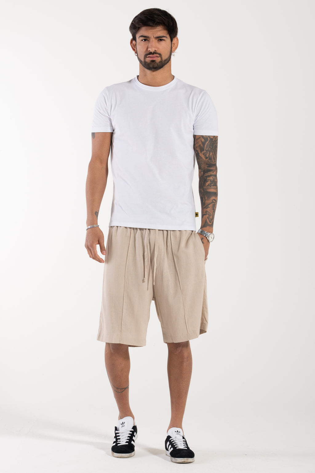 Essential linen shorts