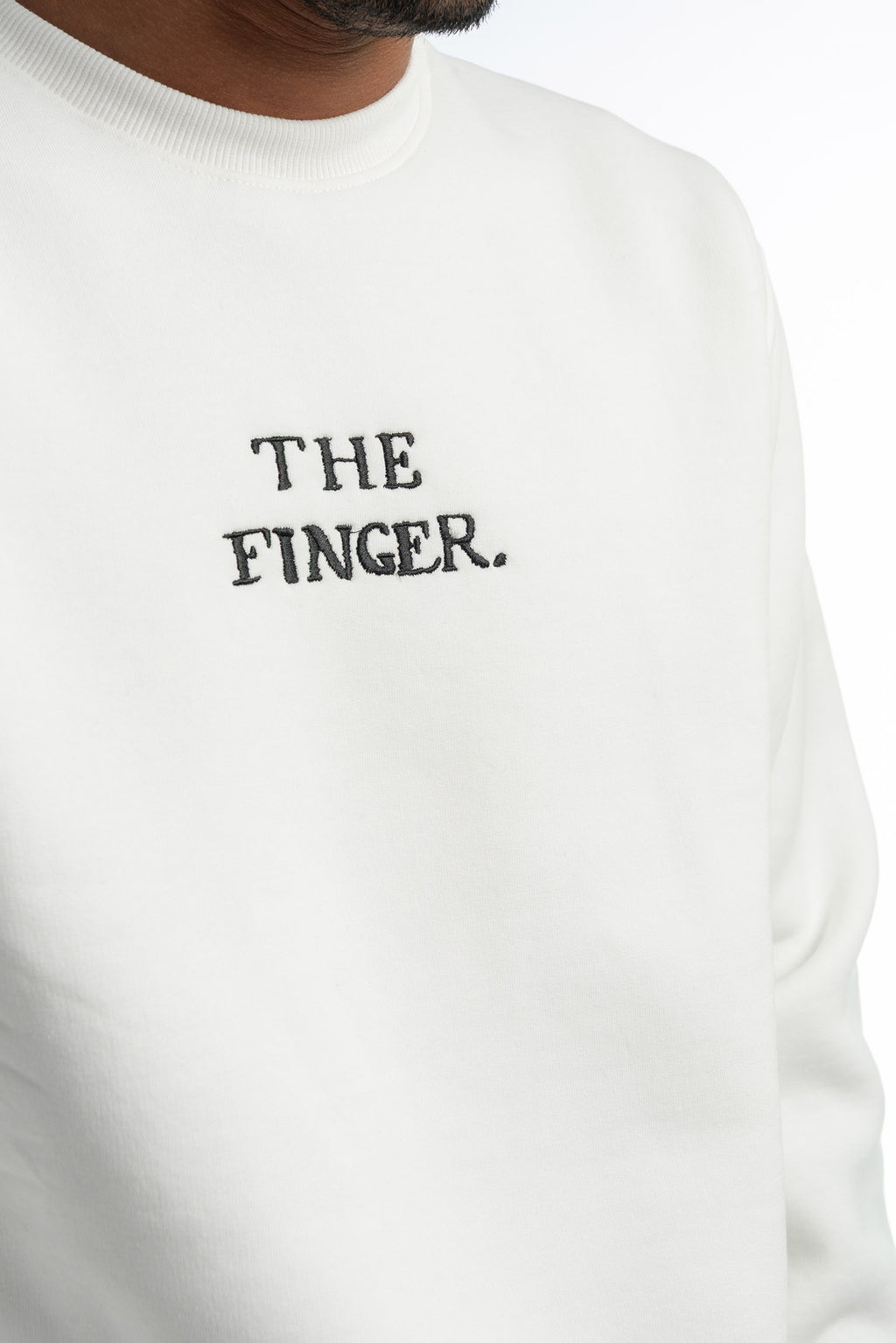 Round neck The Finger