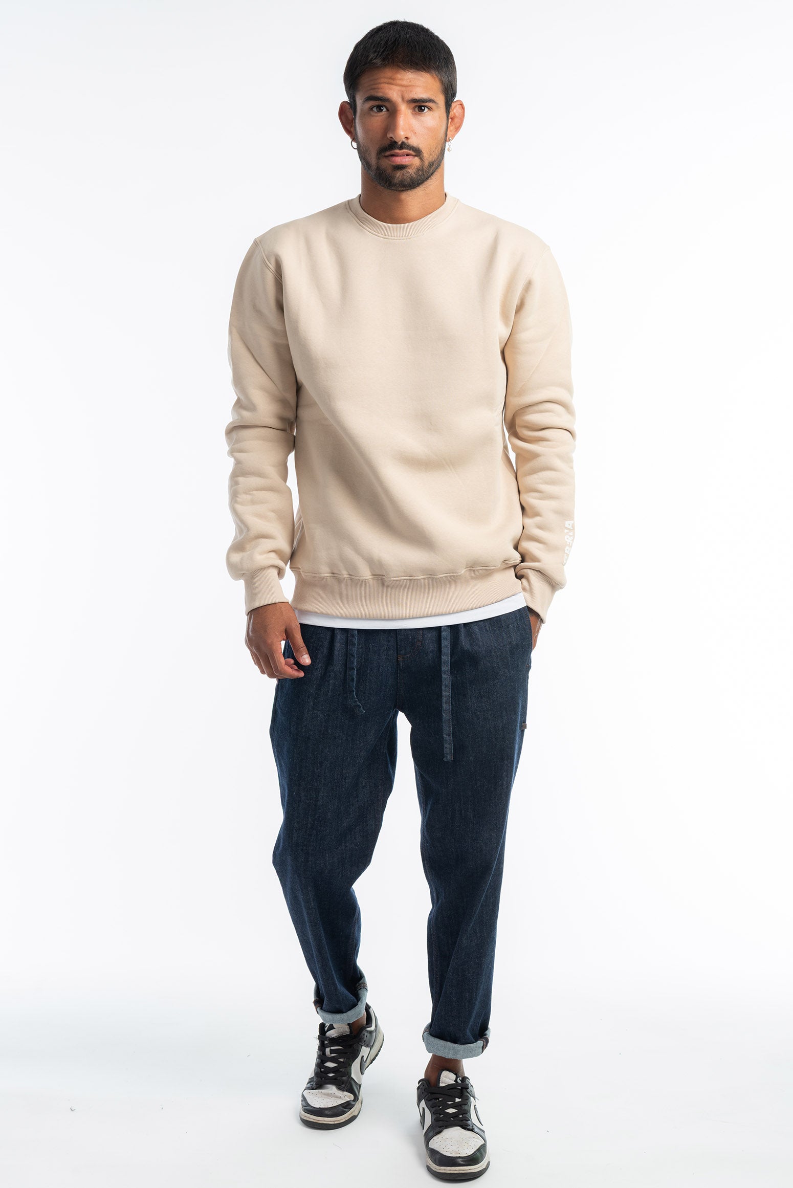 Round neck felpata