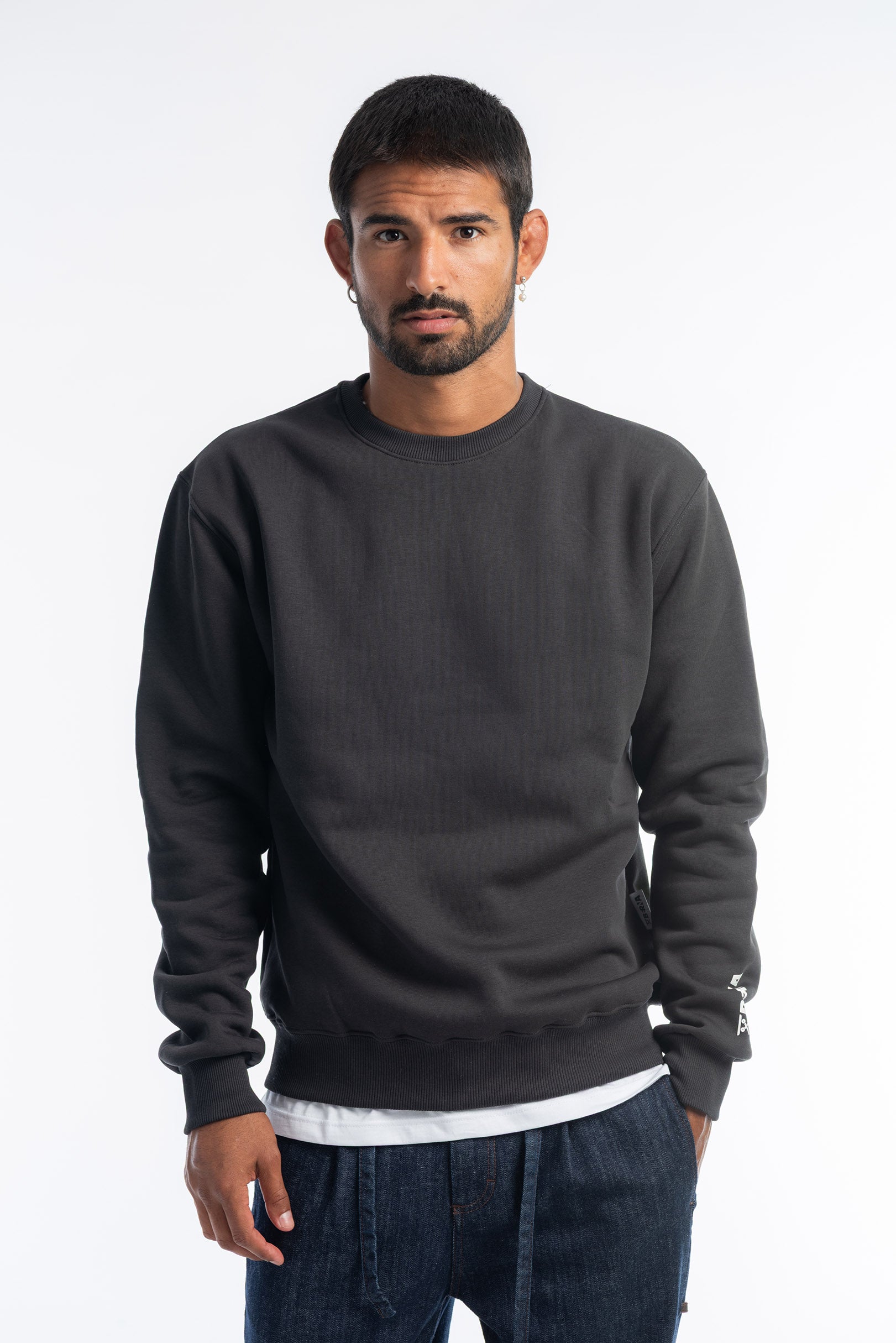 Round neck felpata