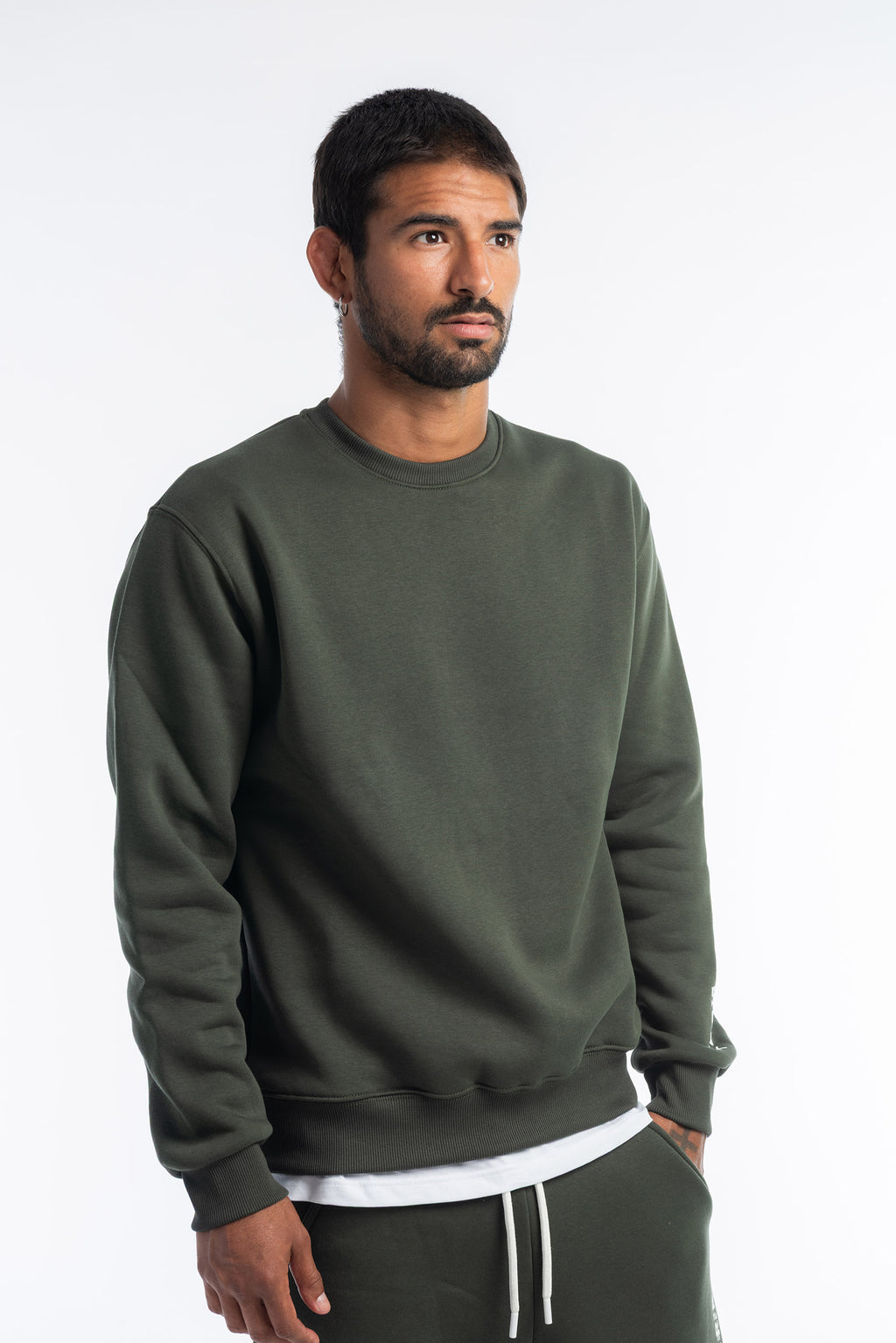 Round neck felpata