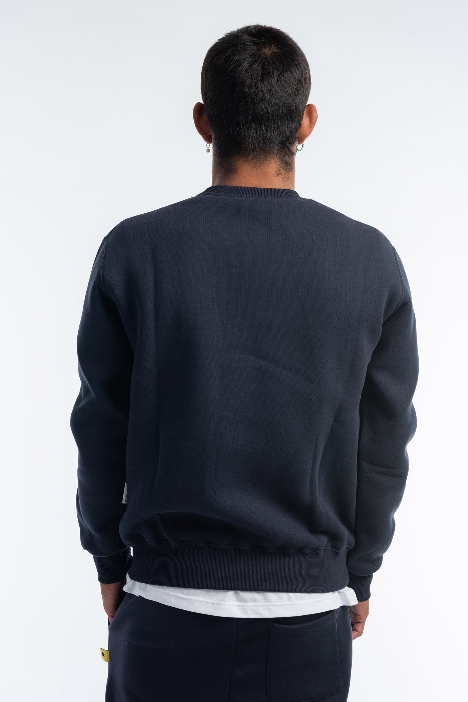 Round neck felpata