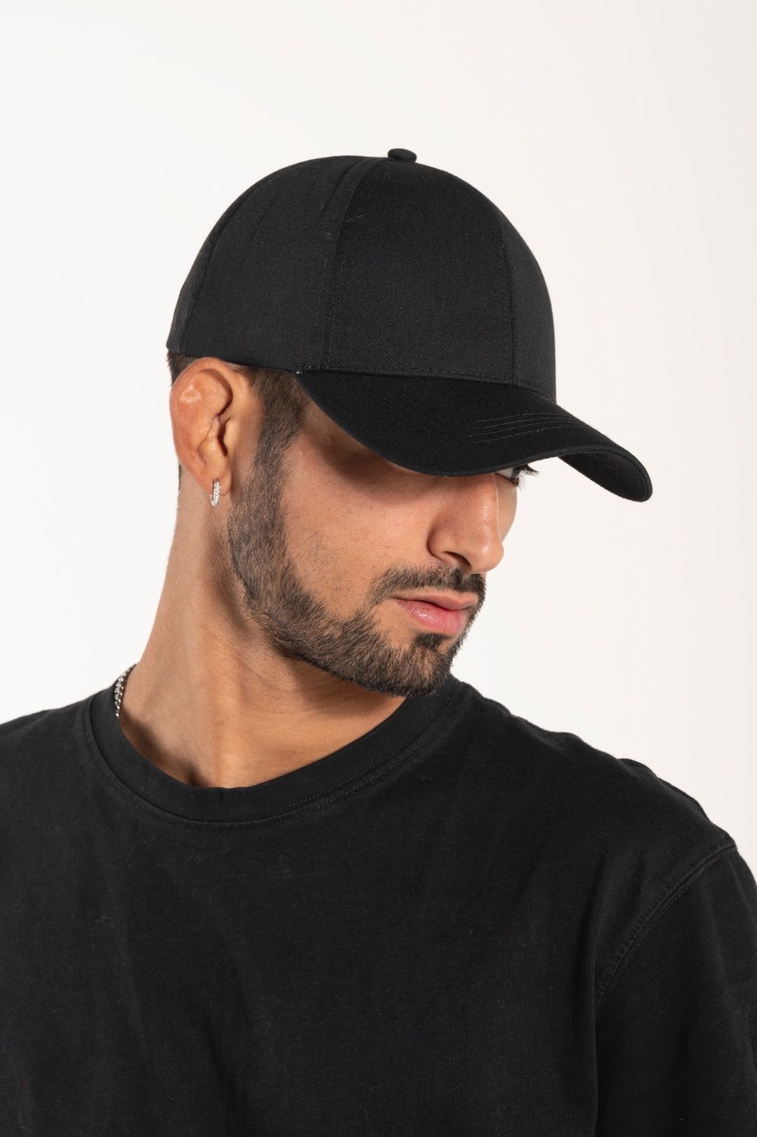 Cappello con frontino