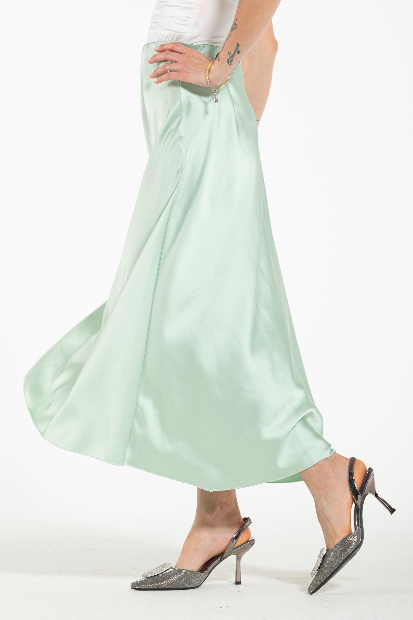 Gonna in satin