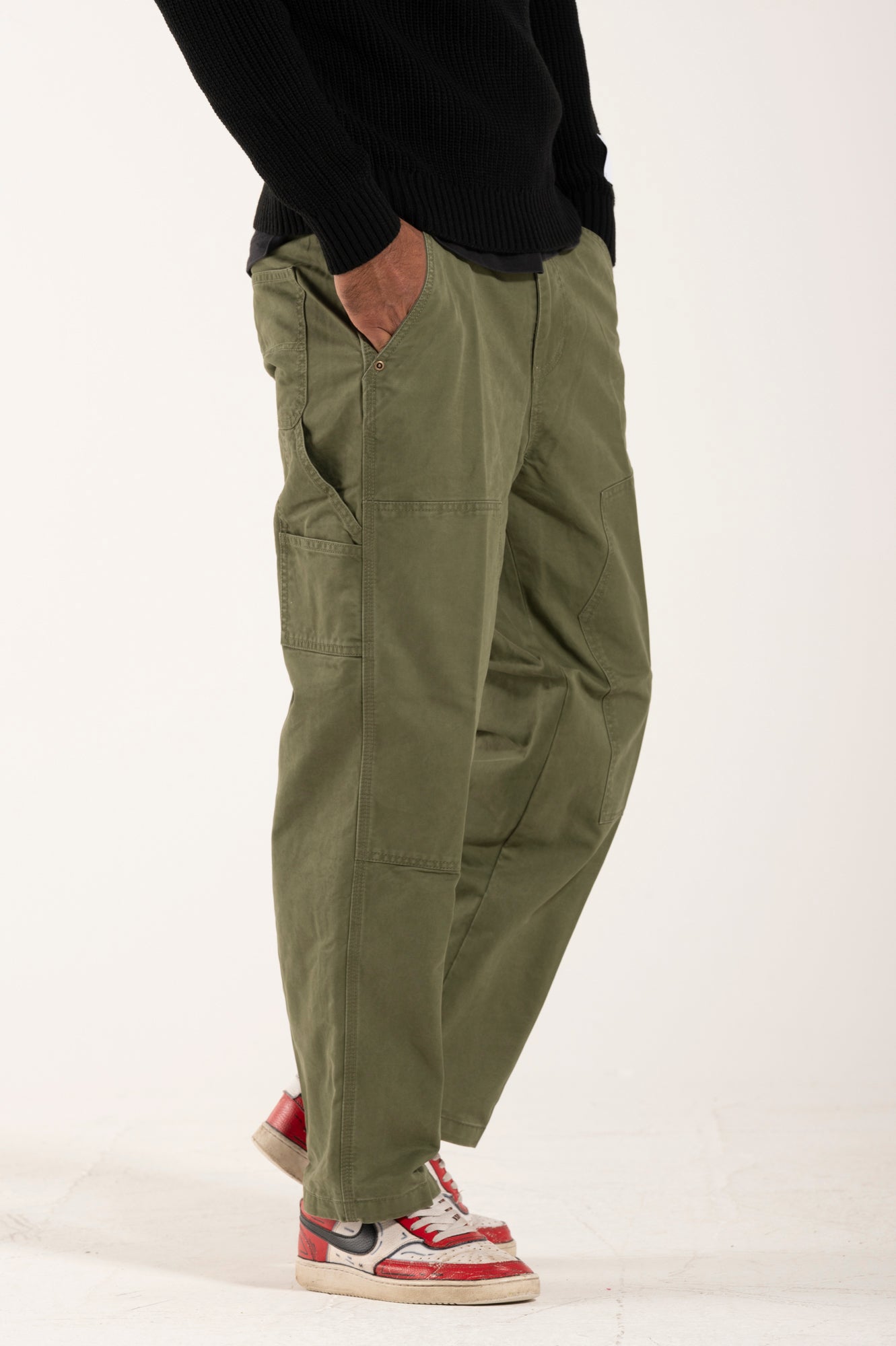 Pantalone worker