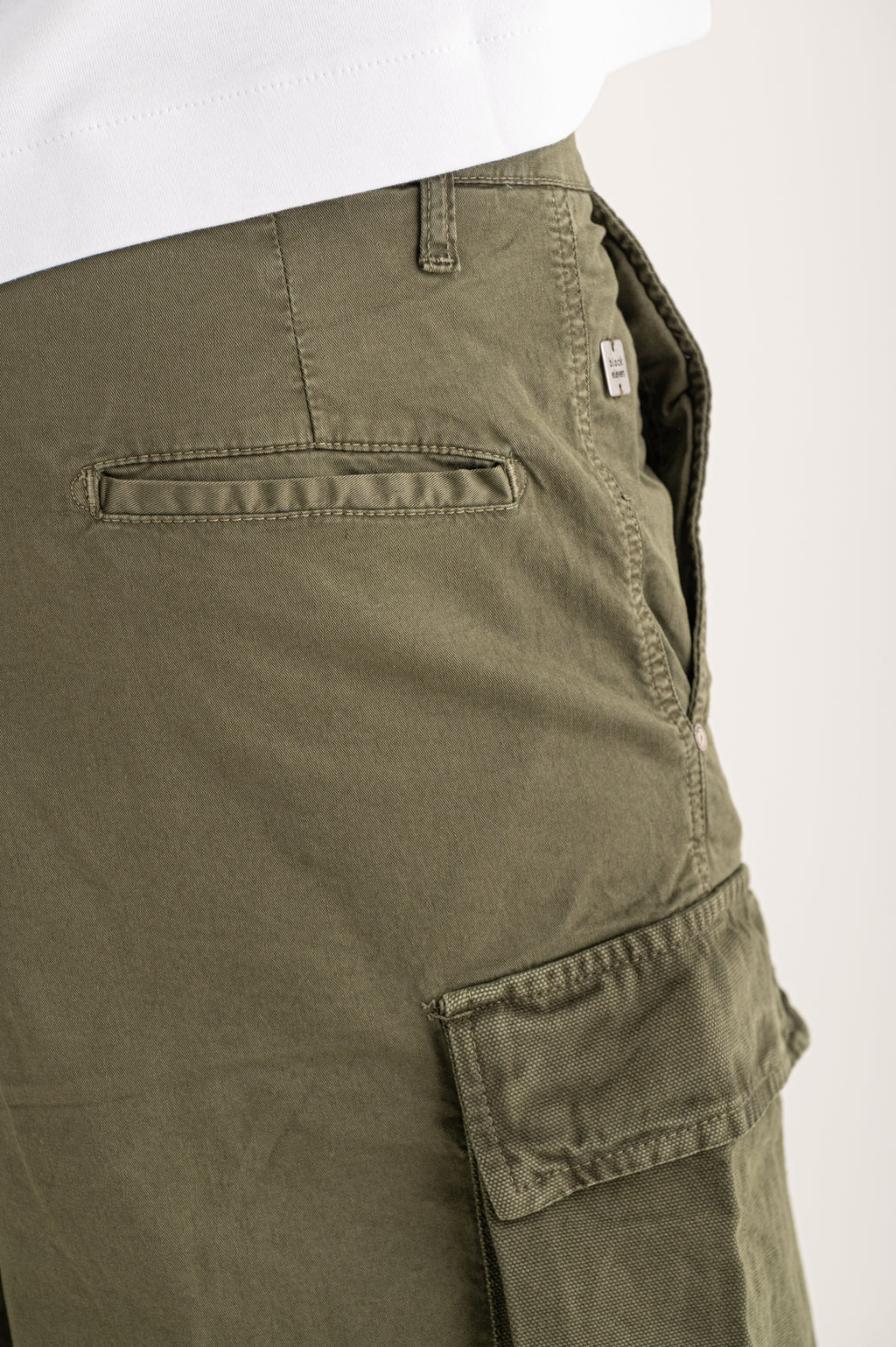 Bermuda cargo bl11