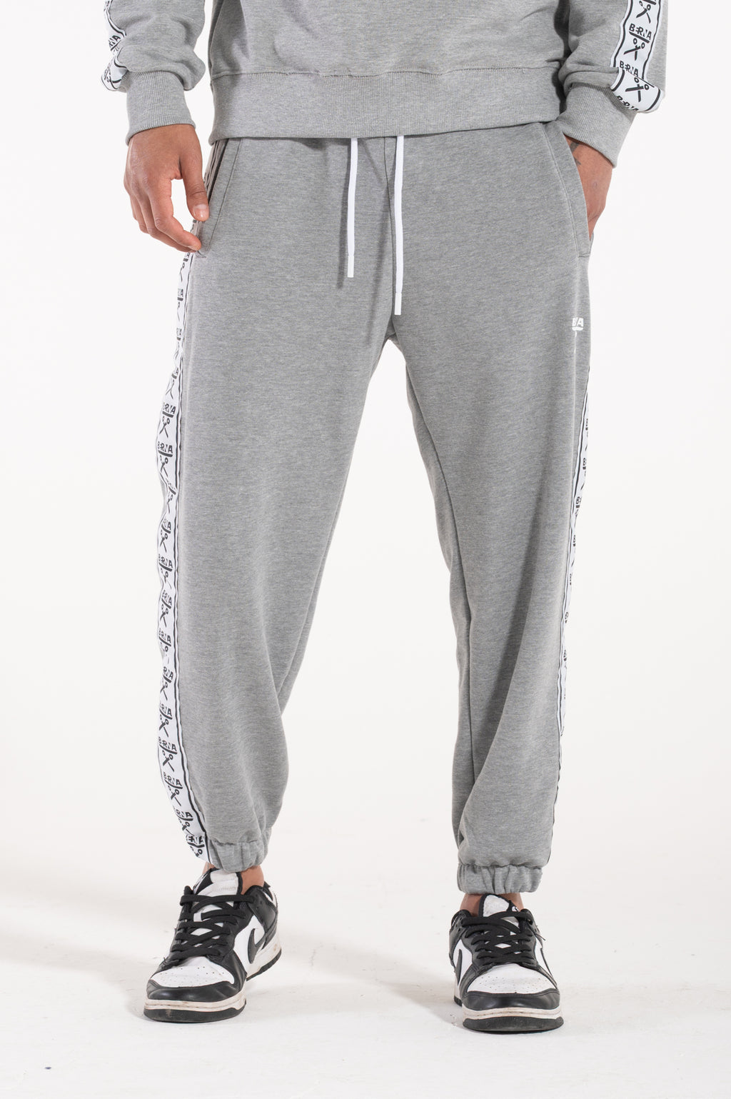 Sweat Cuffed Pants banda