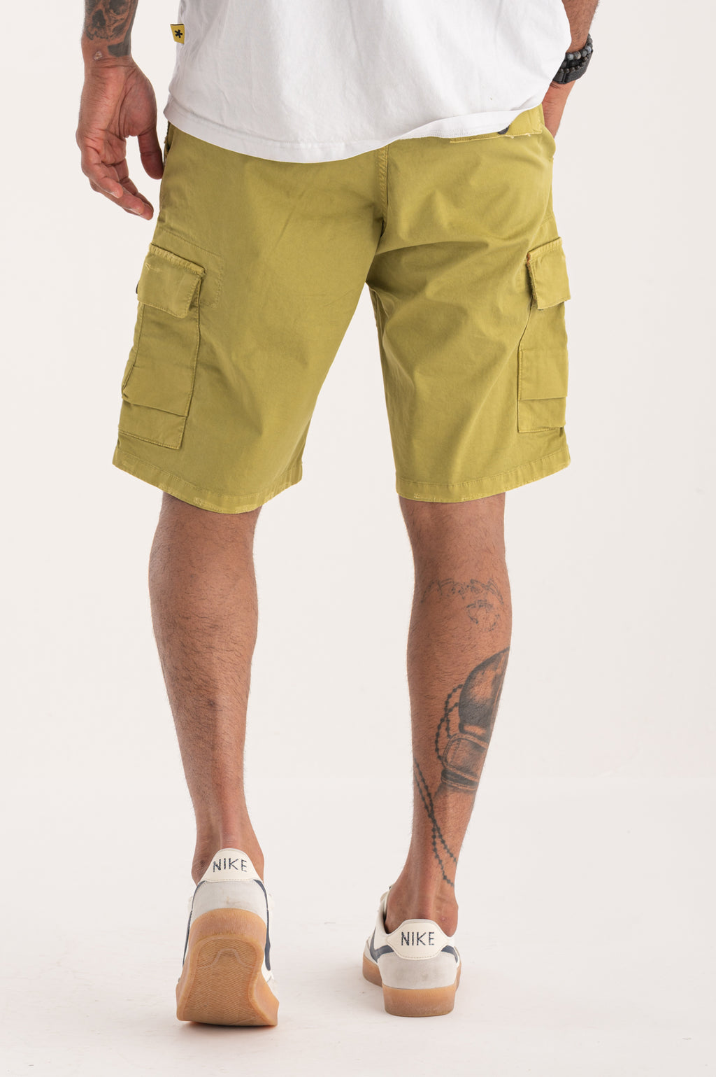 Bermuda cargo Aron