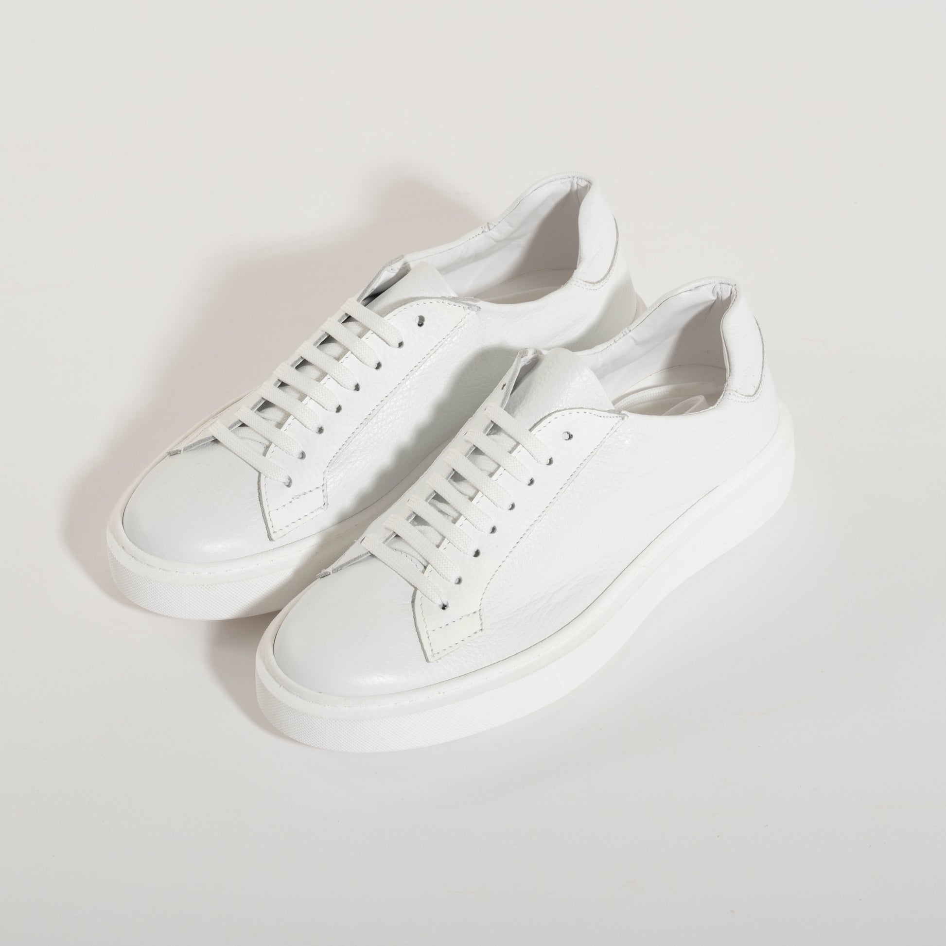 Sneakers basic in pelle