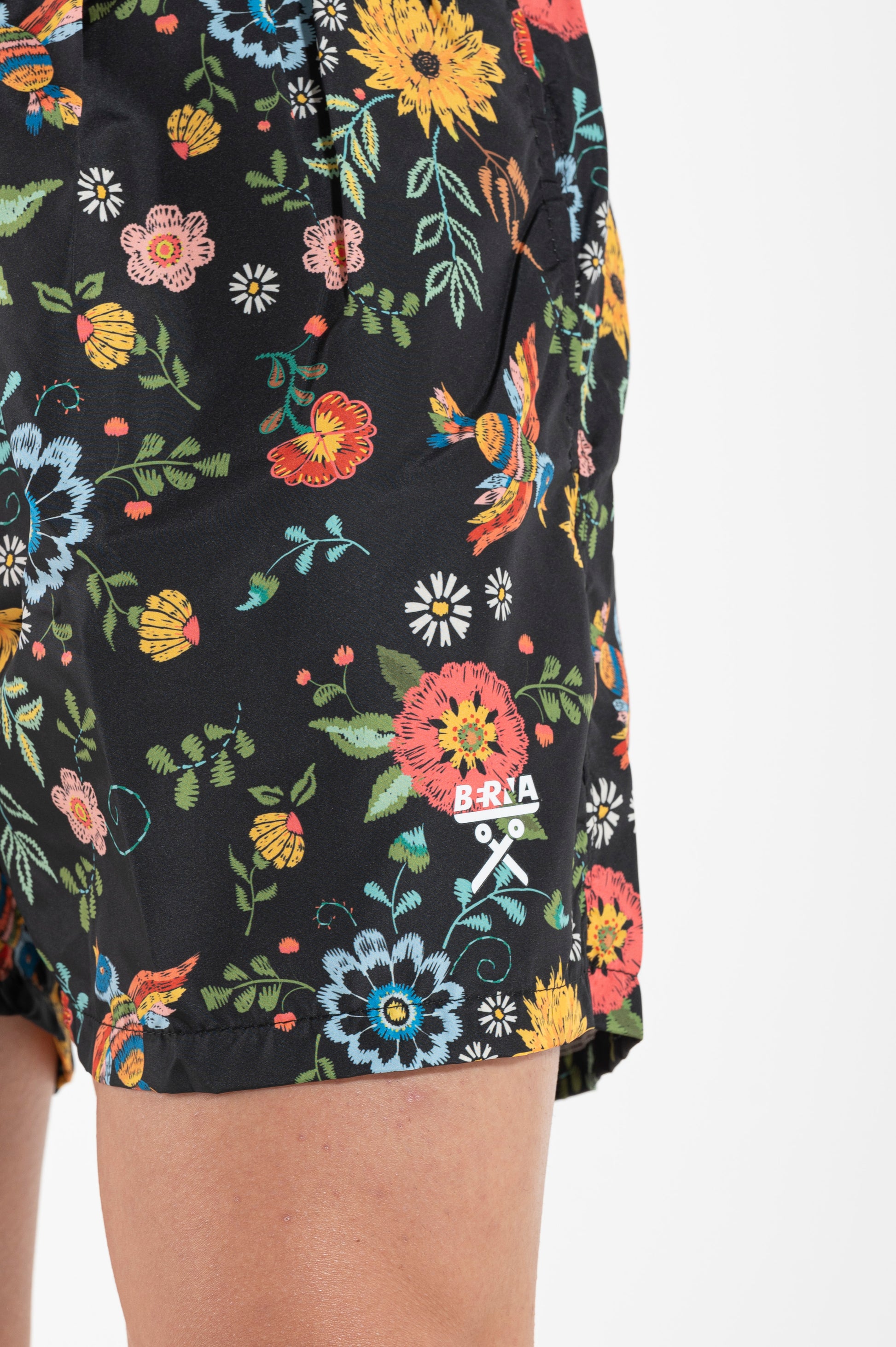 Costume Berna fant. fiori