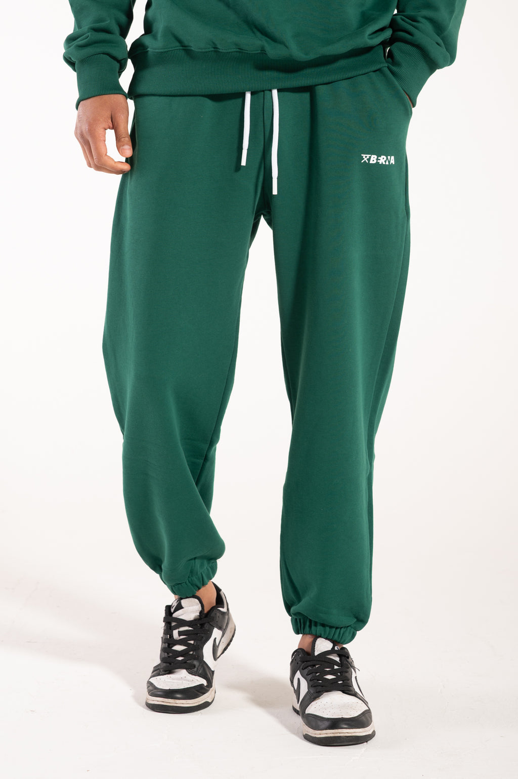 Sweat cuffed pants