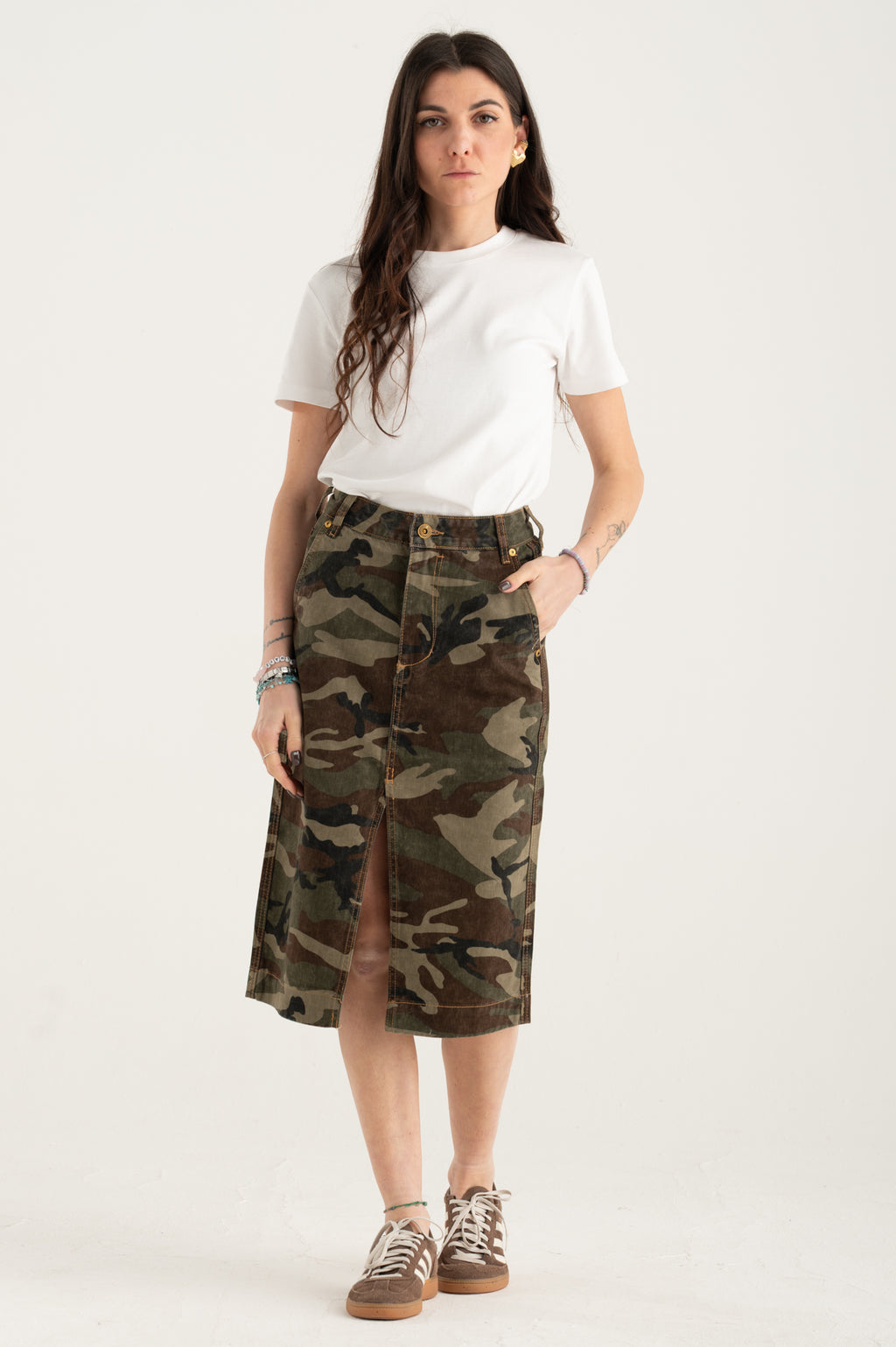 Gonna Jasmine military