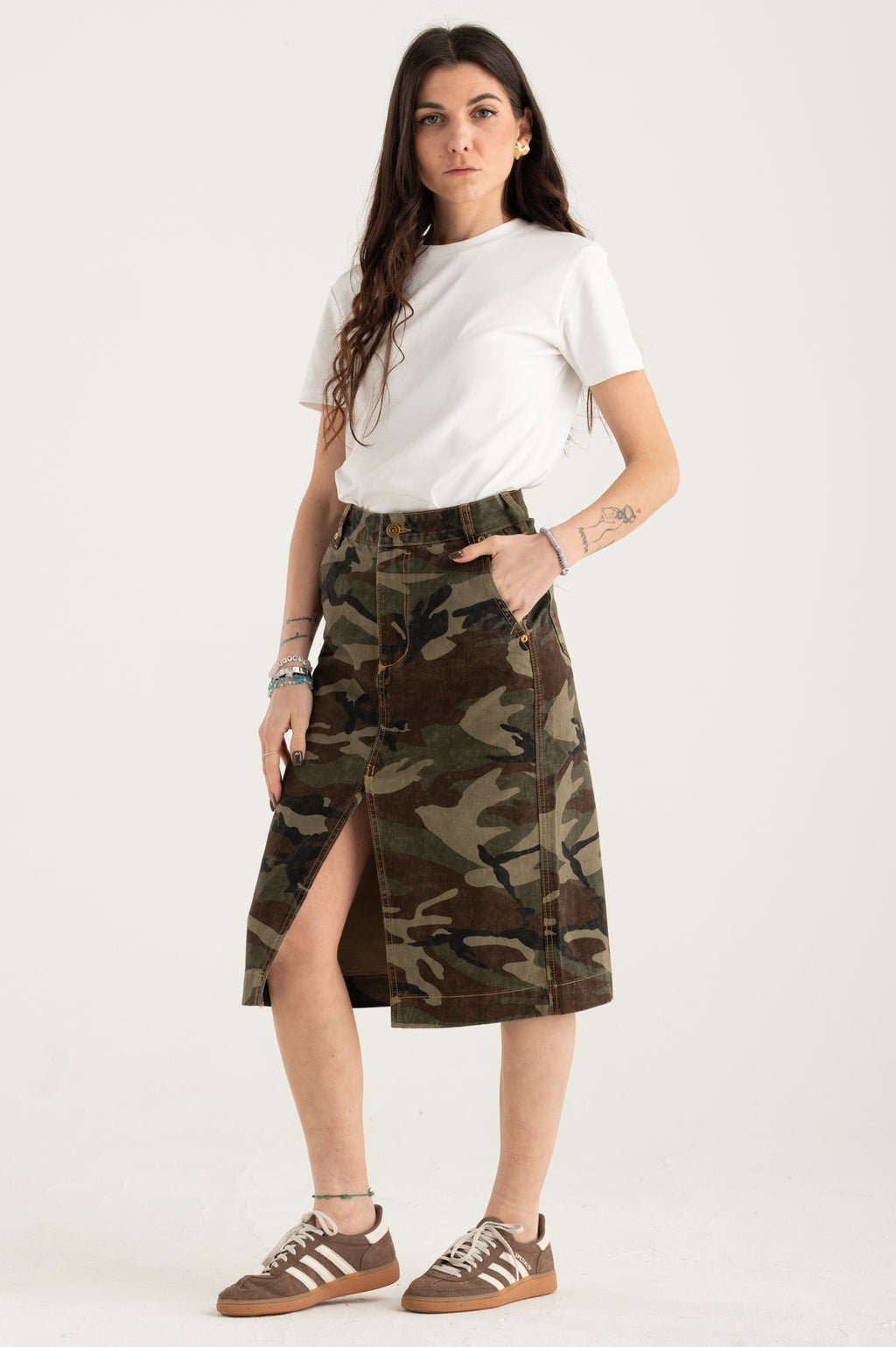 Gonna Jasmine military