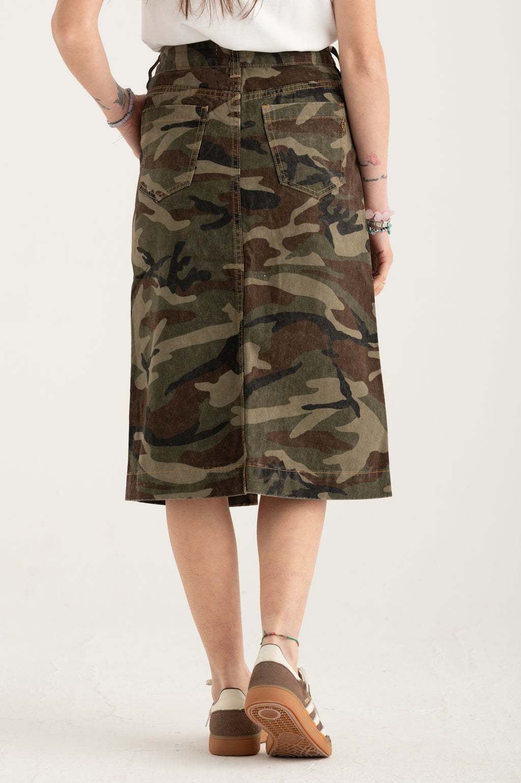 Gonna Jasmine military