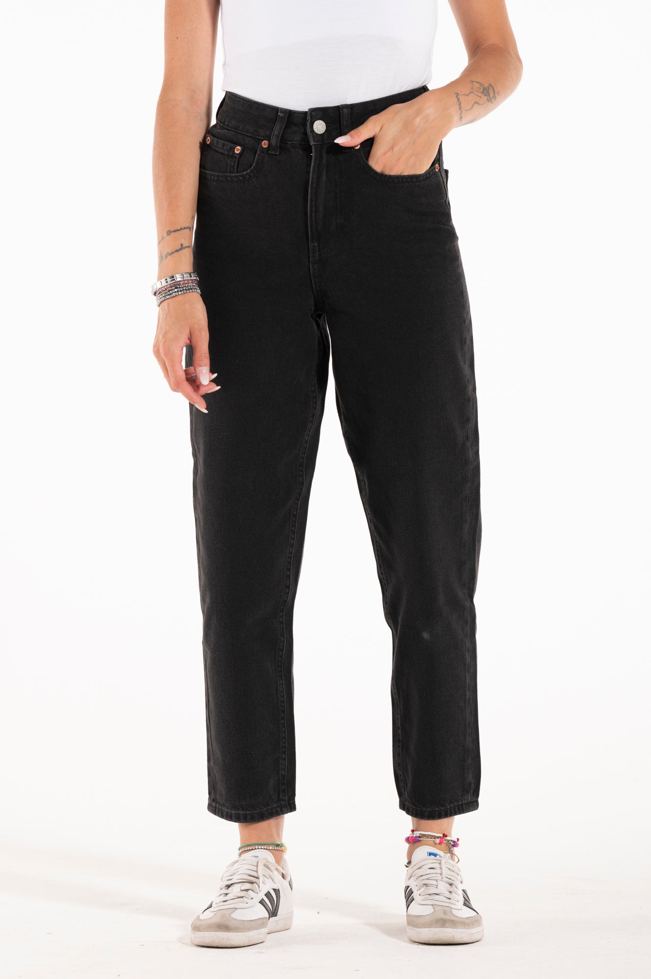 Jx Lisbon Mom black