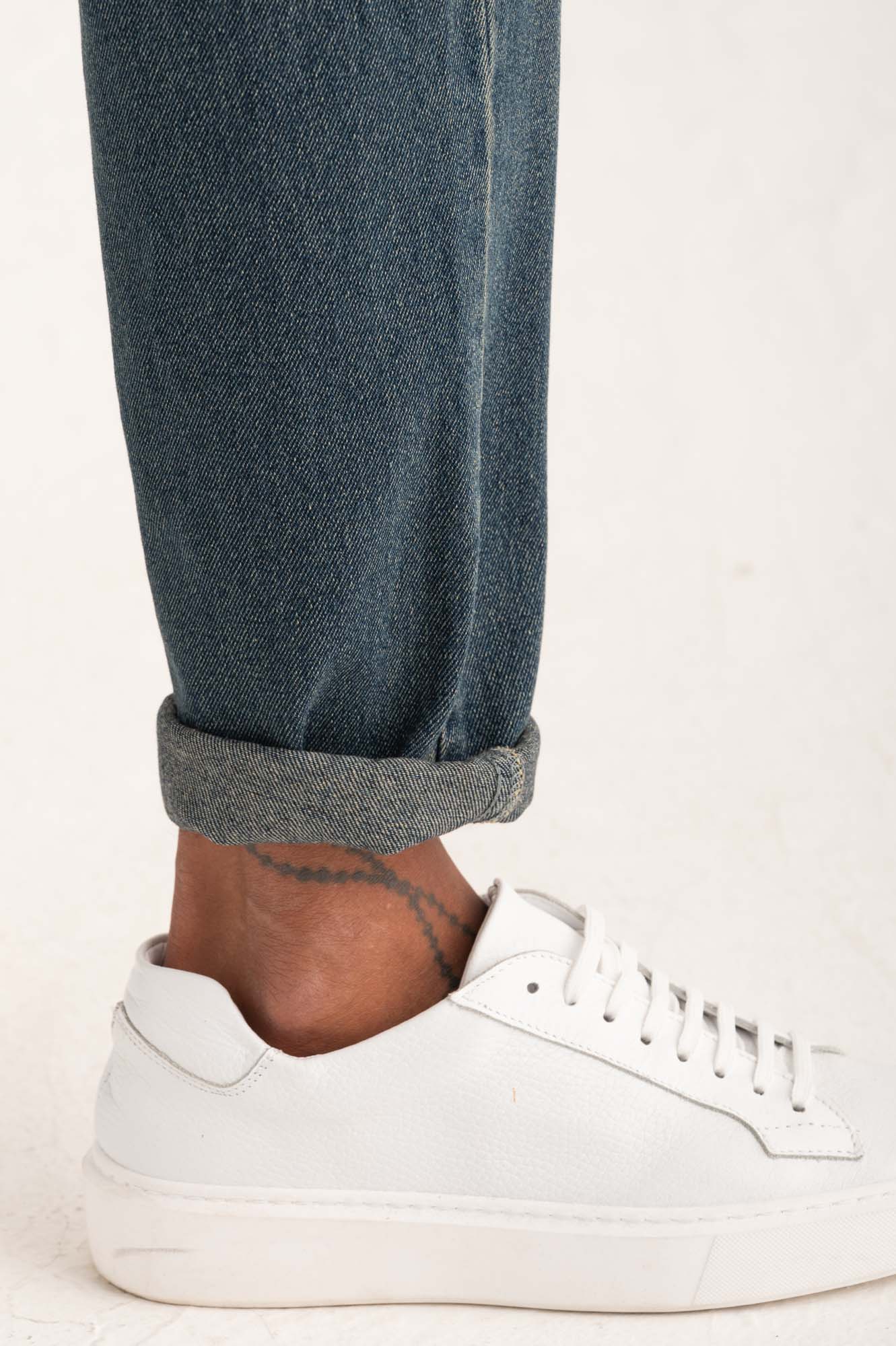Jeans toppe velluto